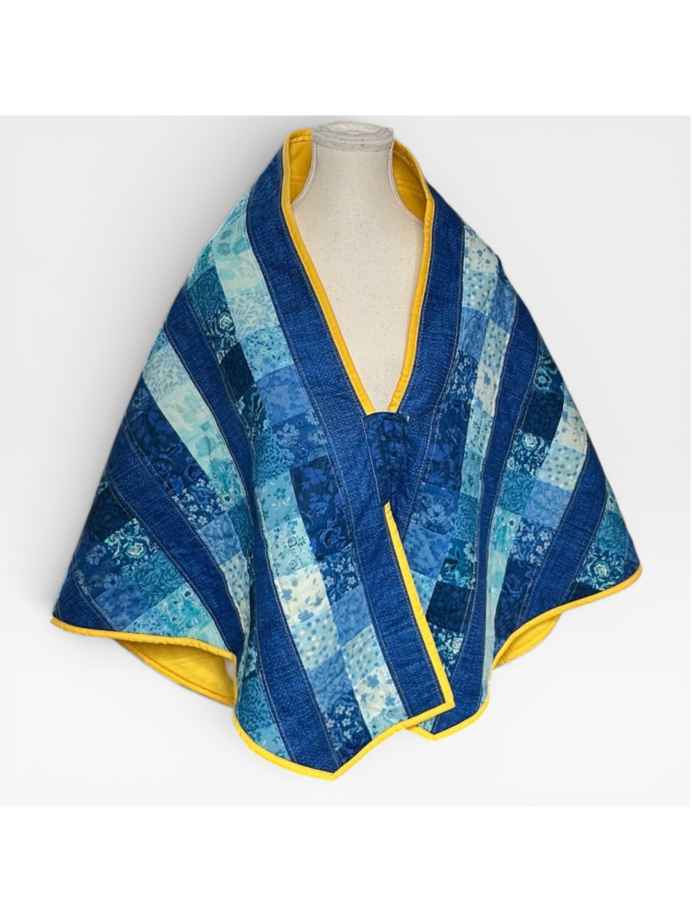 Vintage Handmade Quilted Hug Shawl Patchwork Blue Cottagecore grannycore Cape